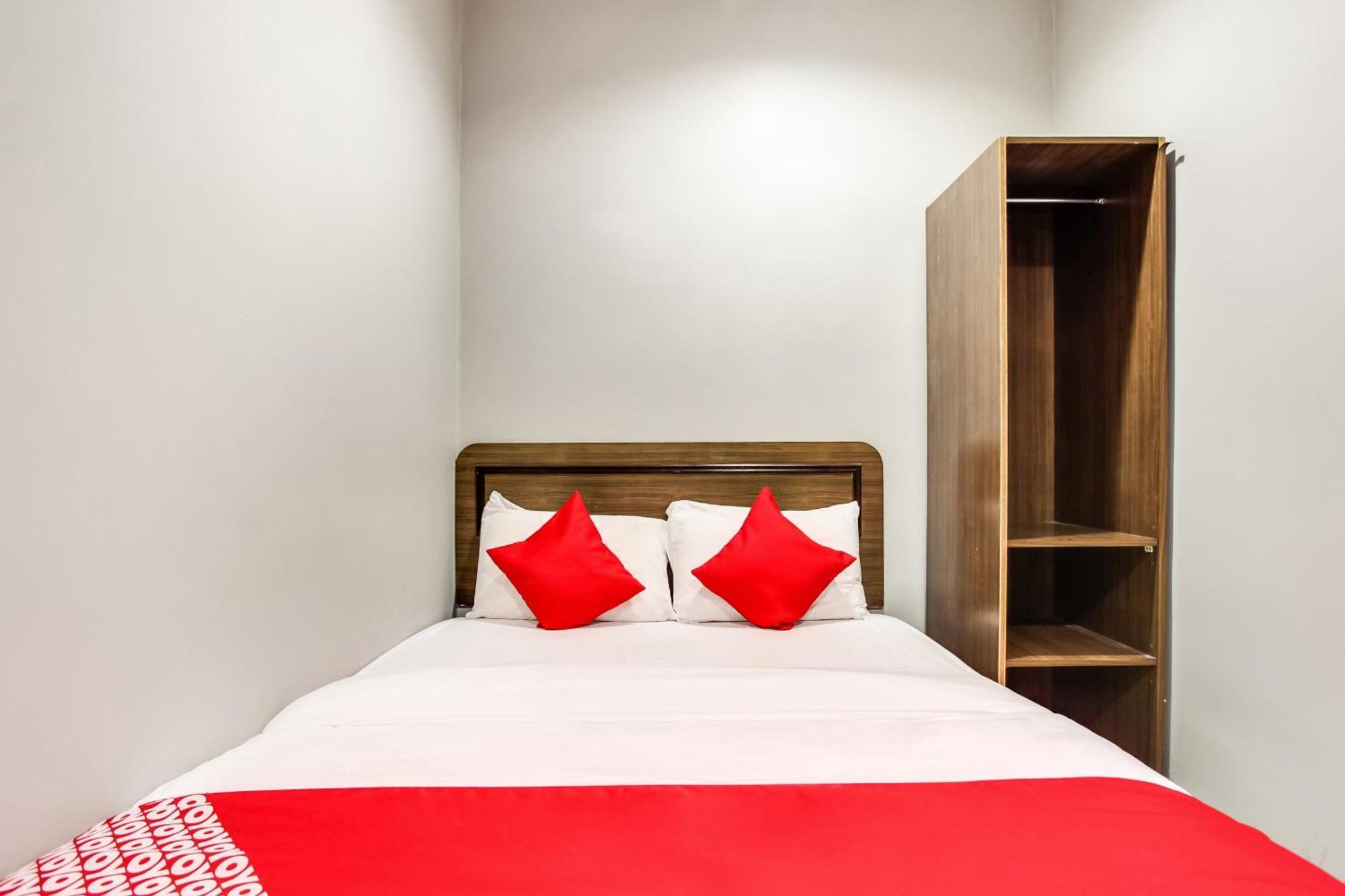 Super Oyo 89427 Kavanas Hotel Taiping Bagian luar foto