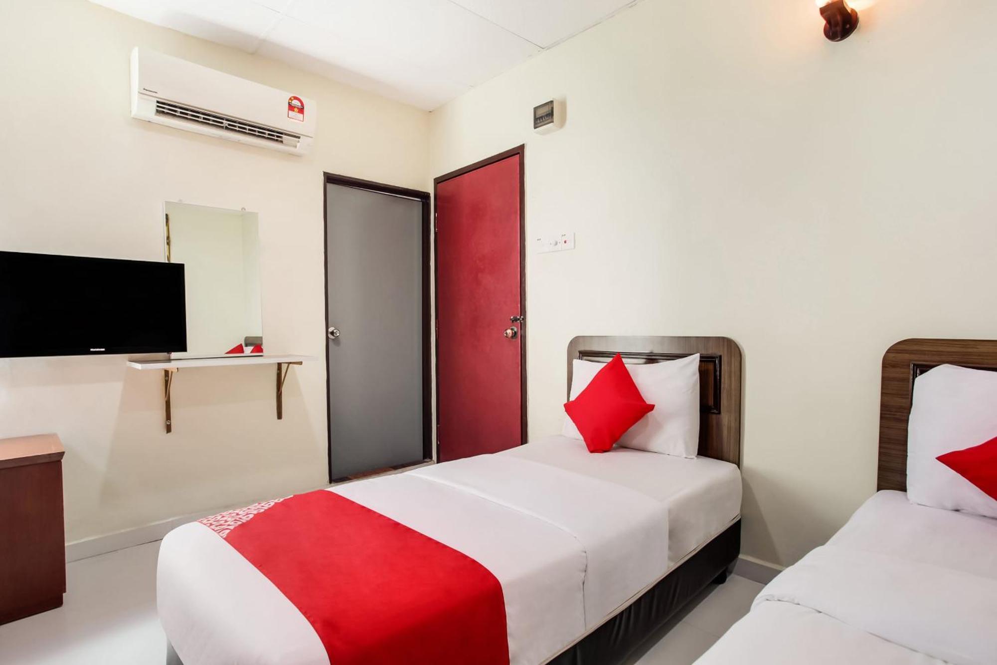 Super Oyo 89427 Kavanas Hotel Taiping Bagian luar foto