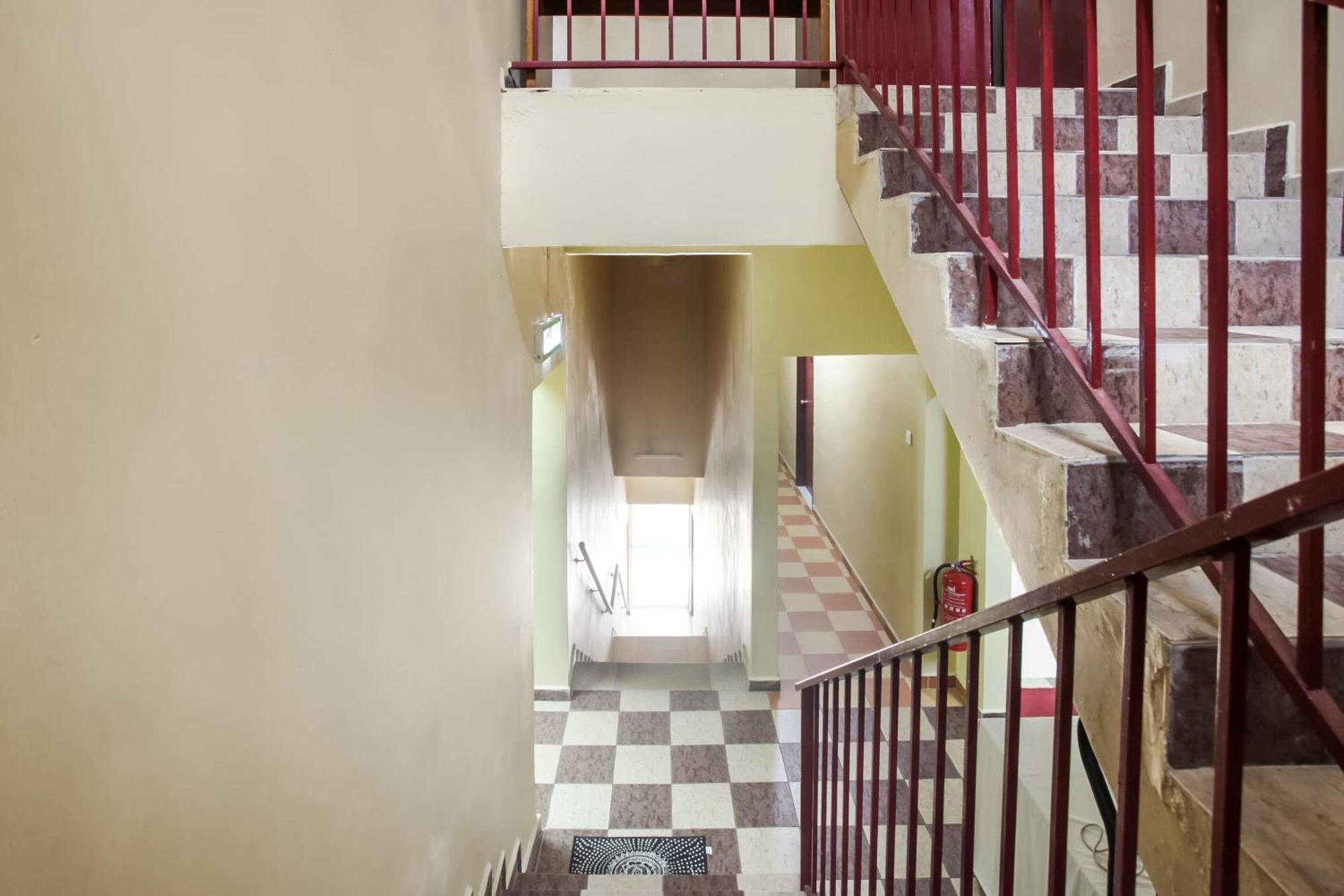 Super Oyo 89427 Kavanas Hotel Taiping Bagian luar foto
