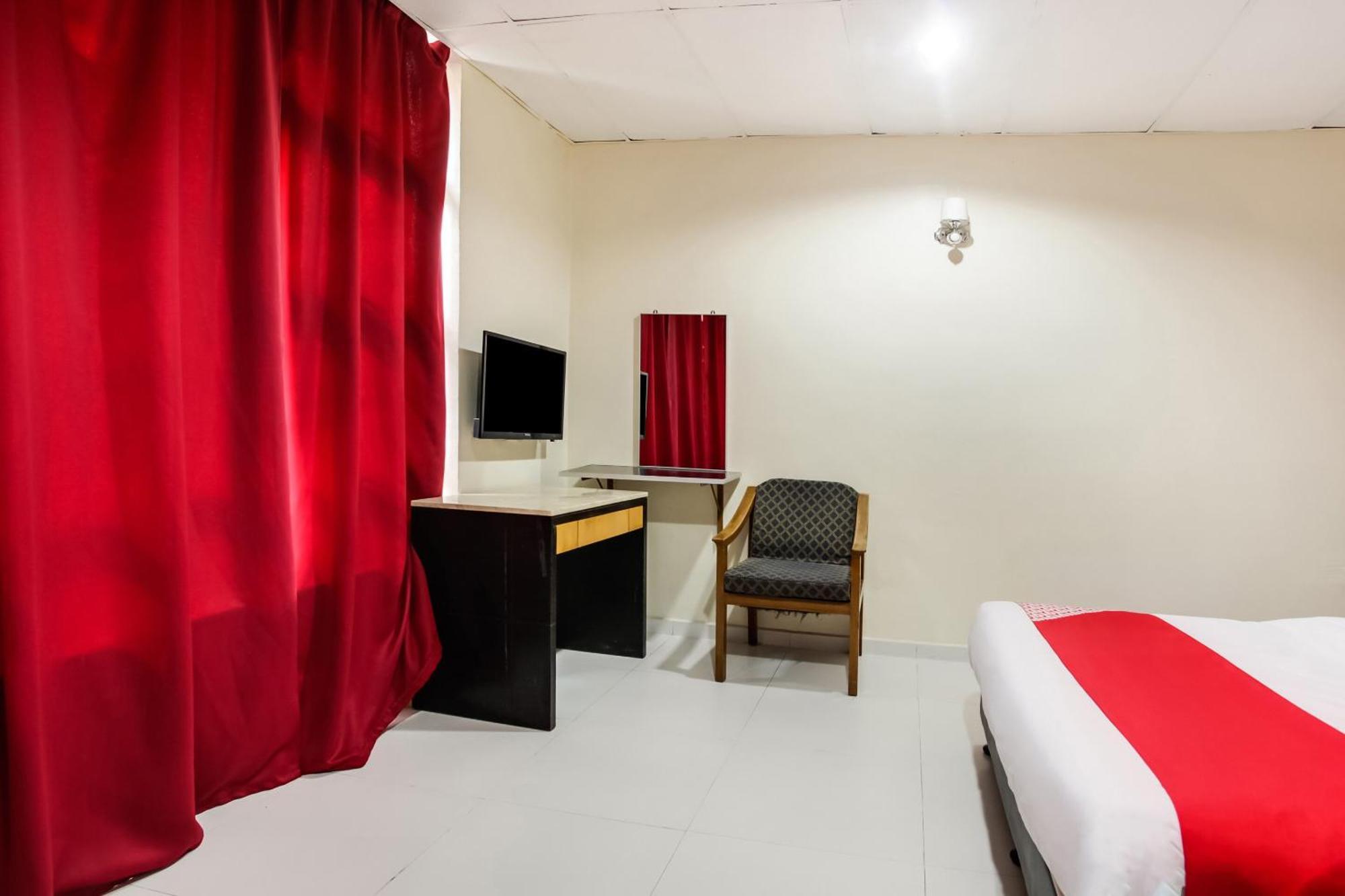 Super Oyo 89427 Kavanas Hotel Taiping Bagian luar foto