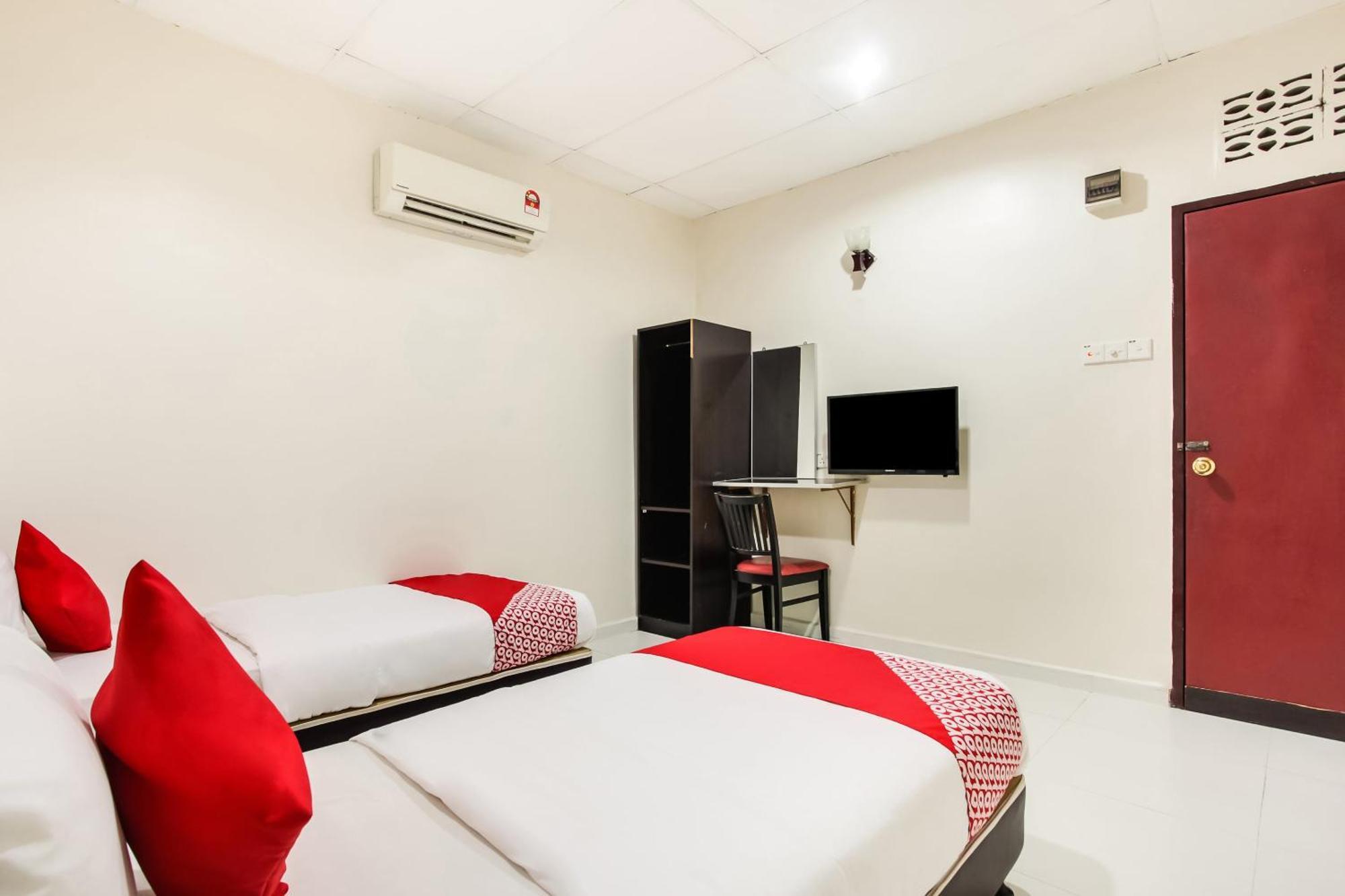 Super Oyo 89427 Kavanas Hotel Taiping Bagian luar foto